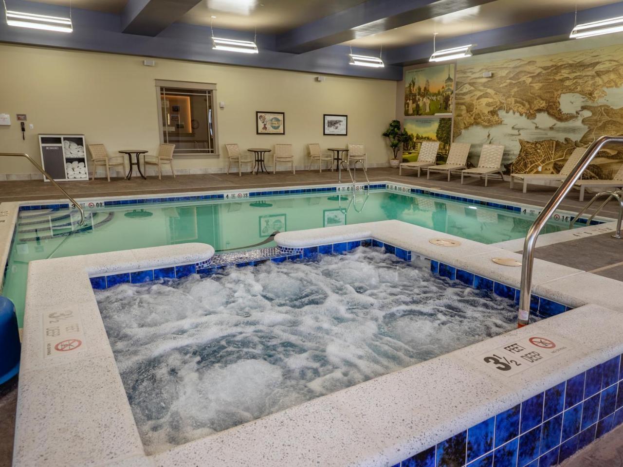 Chautauqua Harbor Hotel - Jamestown Celoron Экстерьер фото