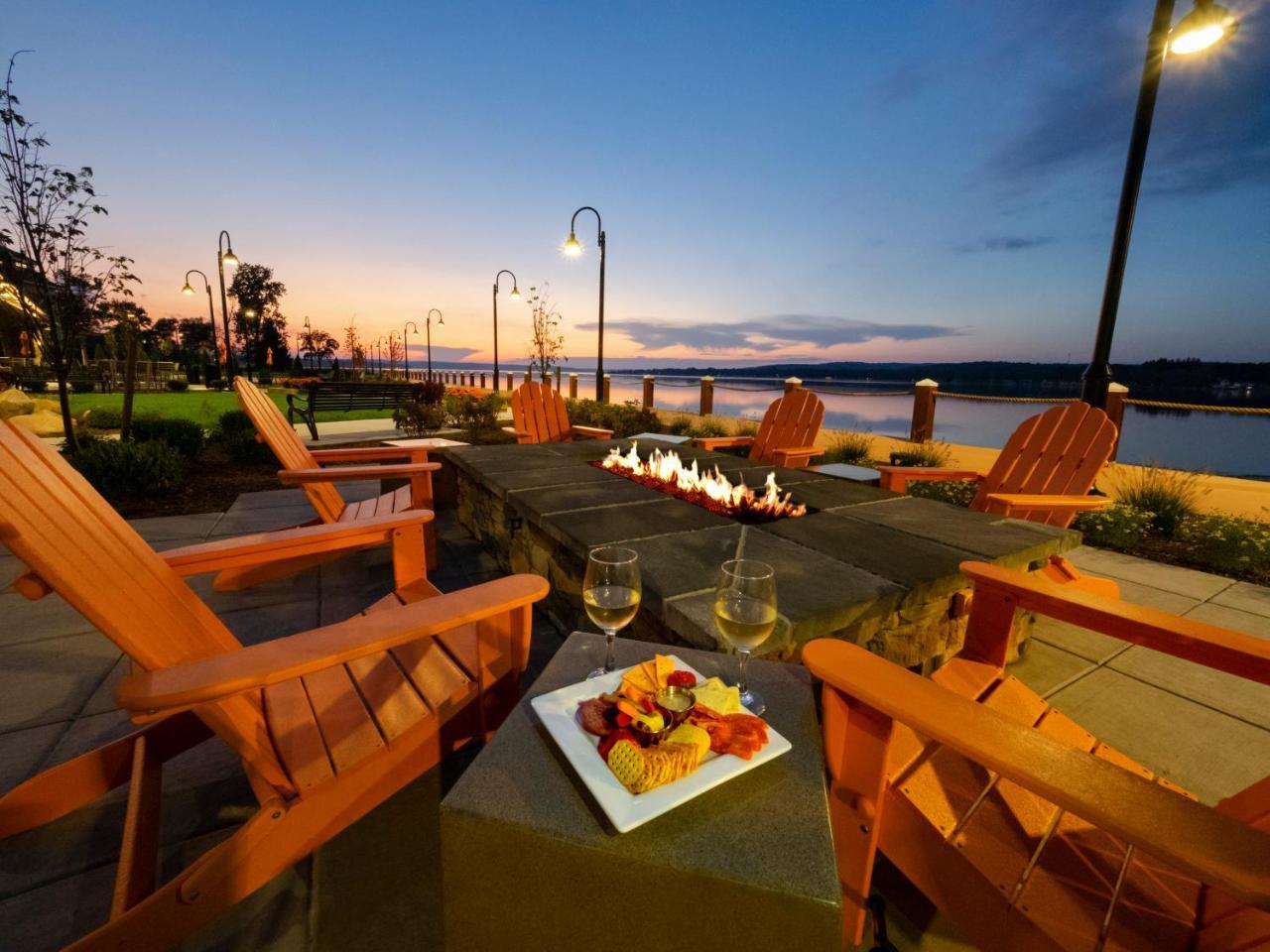 Chautauqua Harbor Hotel - Jamestown Celoron Экстерьер фото