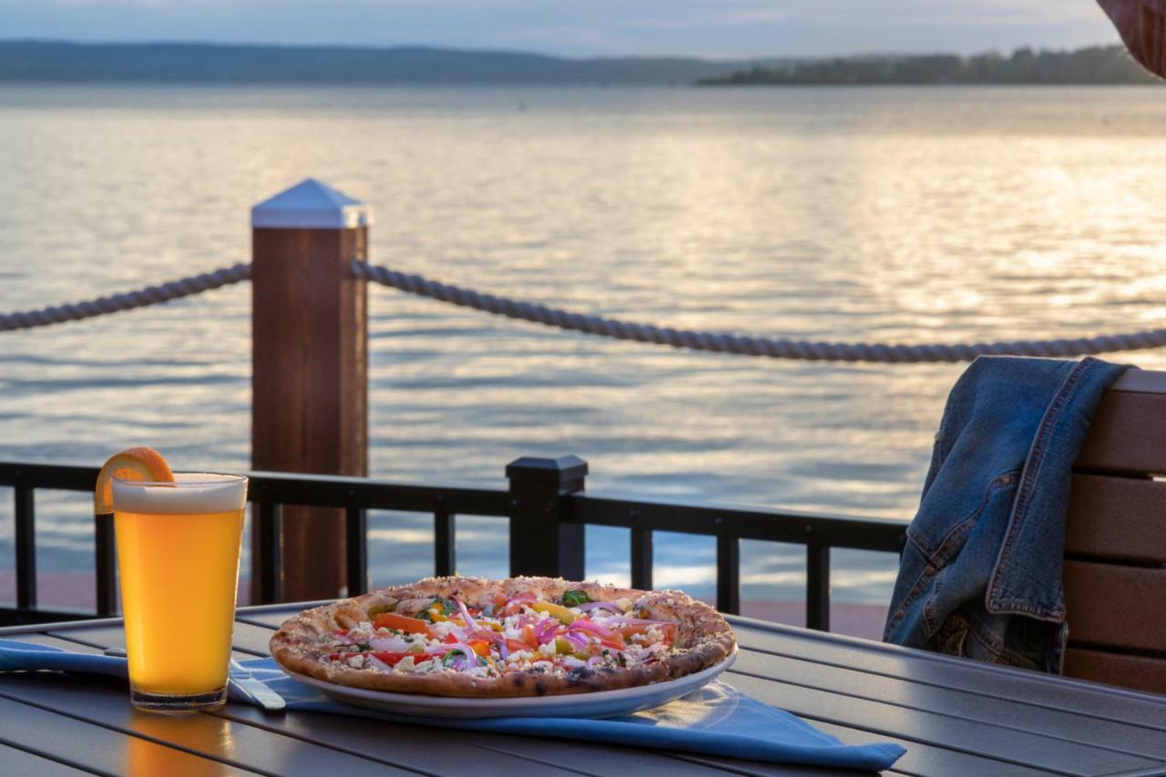Chautauqua Harbor Hotel - Jamestown Celoron Экстерьер фото